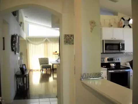 31 Reflections Village Dr, Ormond Beach, FL 32174 photo 9