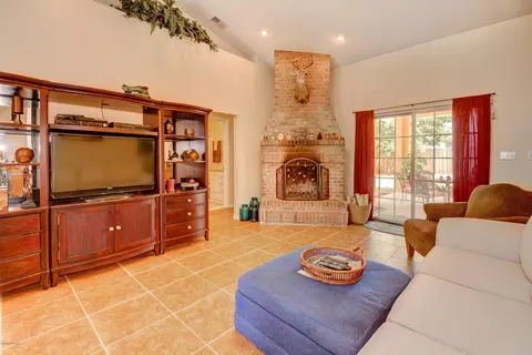 1975 Myrtle Jo Dr, Ormond Beach, FL 32174 photo 4