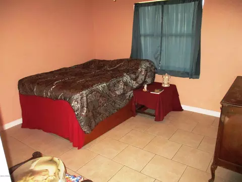 2525 Pine Tree Dr, Edgewater, FL 32141 photo 14