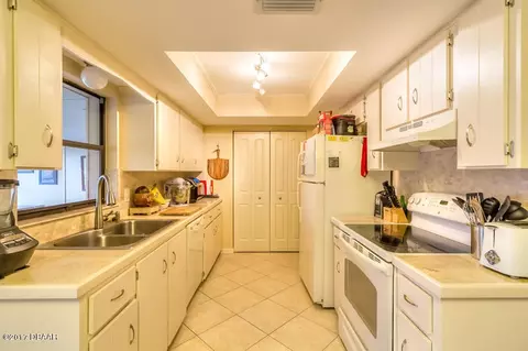 815 Egret Ct, Edgewater, FL 32141 photo 11