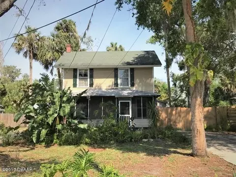 33 Dix Ave, Ormond Beach, FL 32174 photo 2