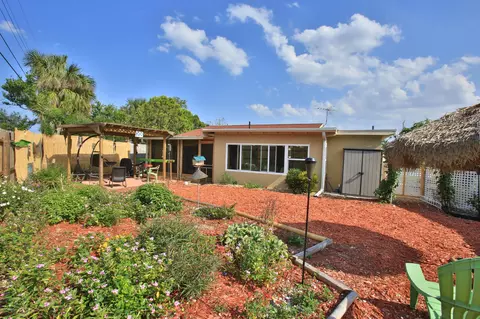 57 Seaview Dr, Ormond Beach, FL 32176 photo 4