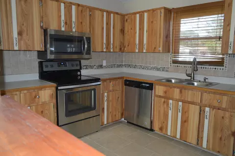 2510 Yule Tree Dr, Edgewater, FL 32141 photo 4