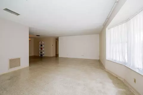25 Sunny Beach Dr, Ormond Beach, FL 32176 photo 9