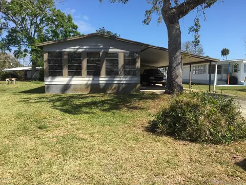 127 Cedar St, Edgewater, FL 32141 photo 1