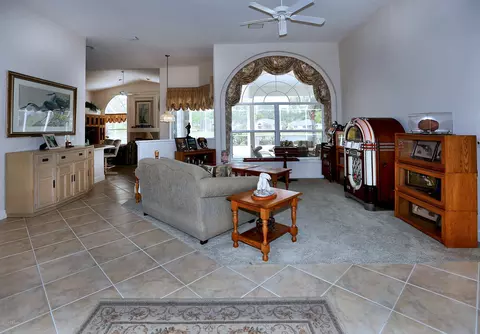 81 Bridgewater Ln, Ormond Beach, FL 32174 photo 9