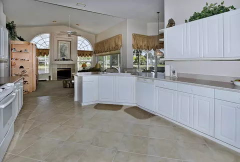 81 Bridgewater Ln, Ormond Beach, FL 32174 photo 18