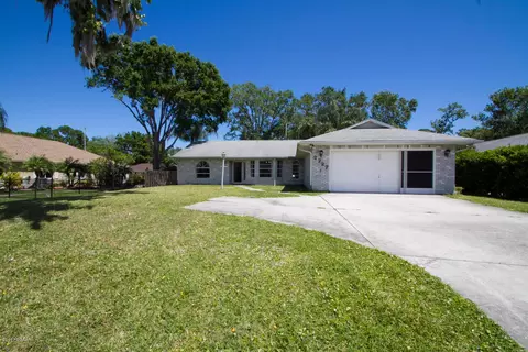 2727 Willow Oak Dr, Edgewater, FL 32141 photo 1