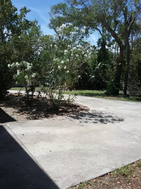 484 Druid Cir, Ormond Beach, FL 32176 photo 27