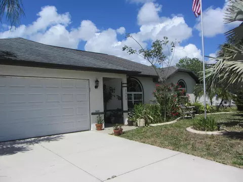 2620 Juniper Dr, Edgewater, FL 32141 photo 2
