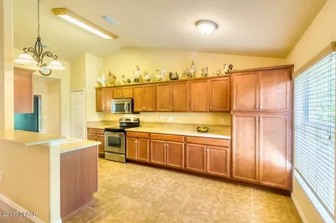 69 Chrysanthemum Dr, Ormond Beach, FL 32174 photo 7