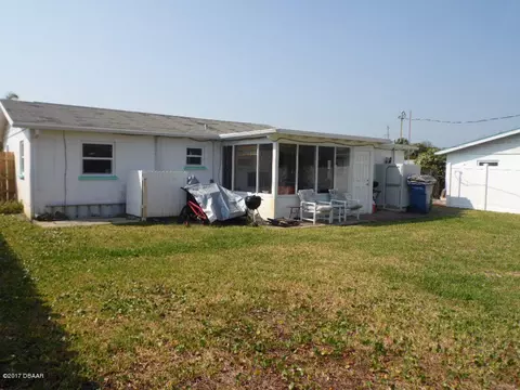 39 Seacrest Dr, Ormond Beach, FL 32176 photo 9