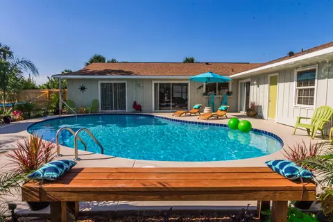 102 Sandcastle Dr, Ormond Beach, FL 32176 photo 52