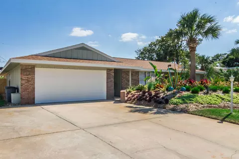 102 Sandcastle Dr, Ormond Beach, FL 32176 photo 4