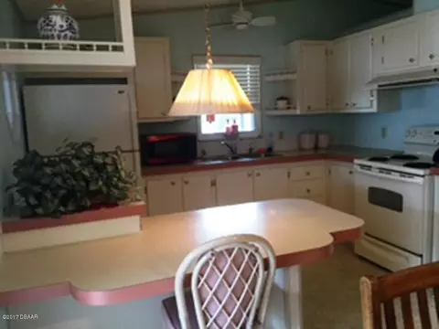 206 Schooner Ave, Edgewater, FL 32141 photo 4