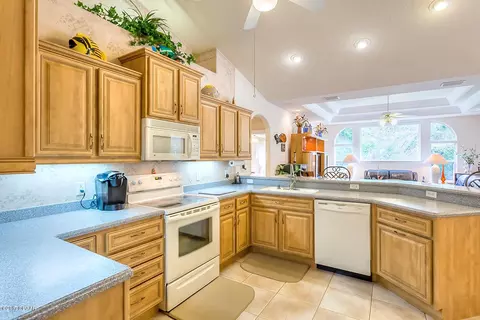 3717 Donegal Cir, Ormond Beach, FL 32174 photo 9