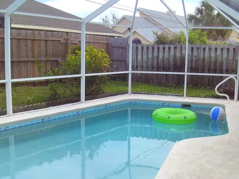 33 Capistrano Dr, Ormond Beach, FL 32176 photo 11