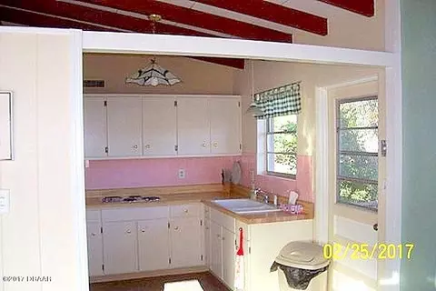 388 N Halifax Dr, Ormond Beach, FL 32176 photo 8
