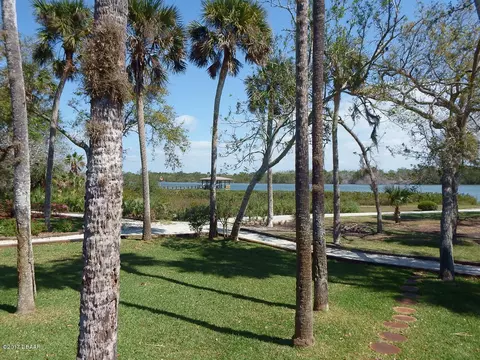 329 Schooner Ave, Edgewater, FL 32141 photo 3