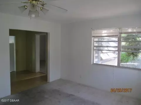 45 Reynolds Ave, Ormond Beach, FL 32174 photo 2