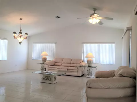 112 Peninsula Winds Dr, Ormond Beach, FL 32176 photo 4