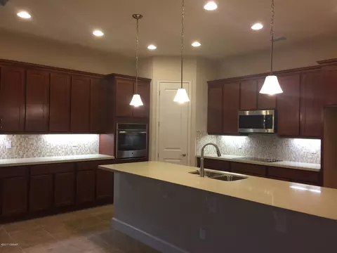 300 Chesham St, Ormond Beach, FL 32174 photo 3