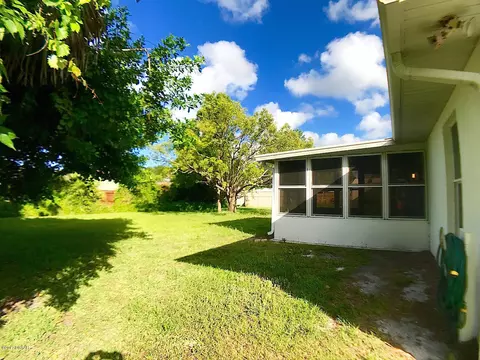 3203 Victory Palm Dr, Edgewater, FL 32141 photo 4