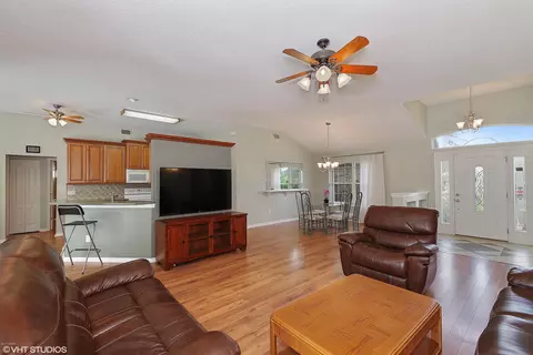 15 Hunt Master Ct, Ormond Beach, FL 32174 photo 3
