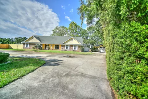 5 Walnut Ct, Ormond Beach, FL 32174 photo 2