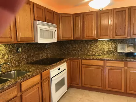777 Riverside Dr, Ormond Beach, FL 32176 photo 8