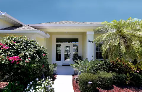 1104 Hartbourne Ln, Ormond Beach, FL 32174 photo 2