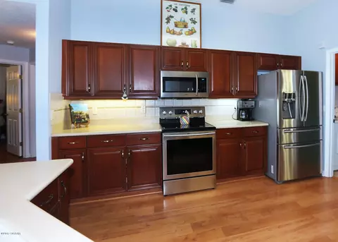 1104 Hartbourne Ln, Ormond Beach, FL 32174 photo 9