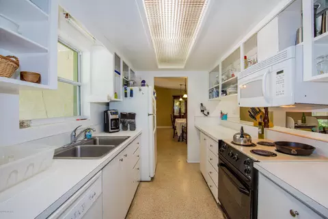 86 S Capri Dr, Ormond Beach, FL 32174 photo 13