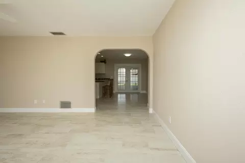 2418 Mango Tree Dr, Edgewater, FL 32141 photo 9