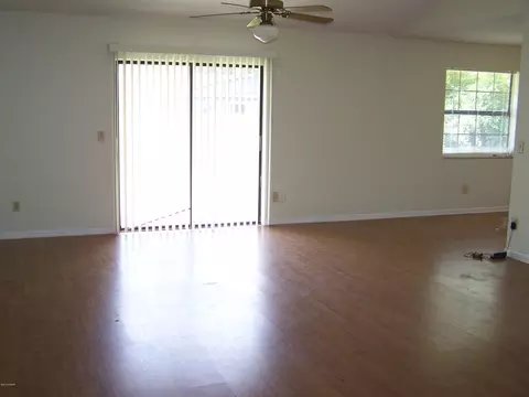 2214 Pine Tree Dr, Edgewater, FL 32141 photo 5