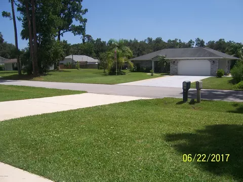 2824 Pine Tree Dr, Edgewater, FL 32141 photo 31