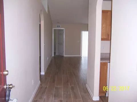 2824 Pine Tree Dr, Edgewater, FL 32141 photo 3
