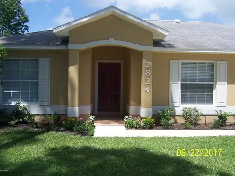 2824 Pine Tree Dr, Edgewater, FL 32141 photo 2