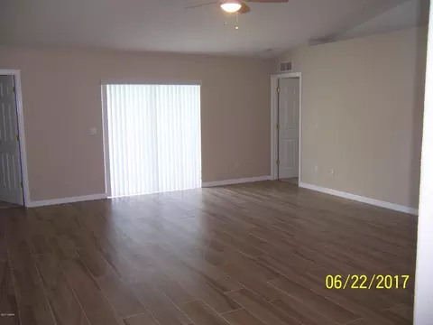 2824 Pine Tree Dr, Edgewater, FL 32141 photo 4
