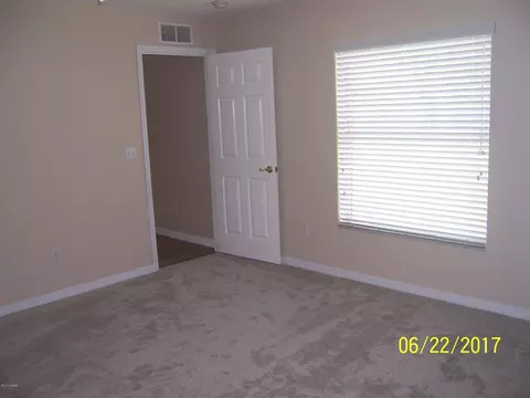 2824 Pine Tree Dr, Edgewater, FL 32141 photo 15