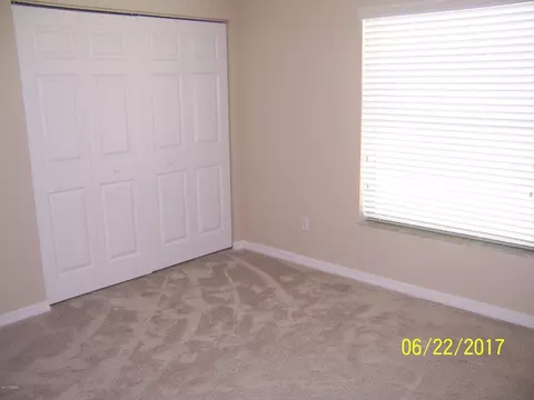 2824 Pine Tree Dr, Edgewater, FL 32141 photo 10