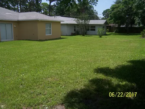 2824 Pine Tree Dr, Edgewater, FL 32141 photo 38