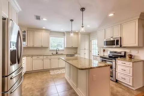 93 Neptune Ave, Ormond Beach, FL 32176 photo 5