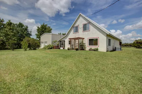 5340 Pine St, Cocoa, FL 32927 photo 1