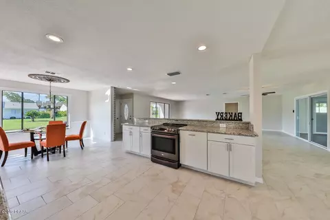 82 Ann Rustin Dr, Ormond Beach, FL 32176 photo 5