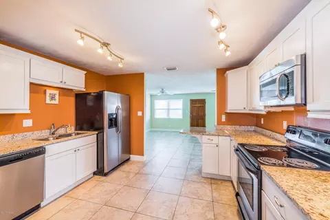 8 Tropical Dr, Ormond Beach, FL 32176 photo 16