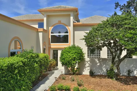 3 Bay Pointe Dr, Ormond Beach, FL 32174 photo 1