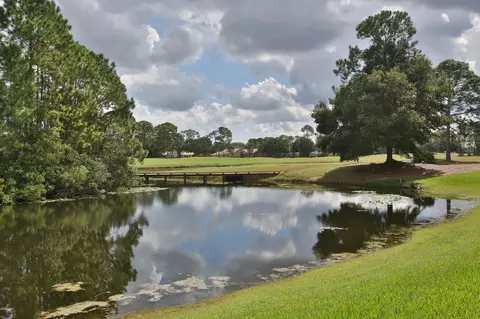 3 Bay Pointe Dr, Ormond Beach, FL 32174 photo 4