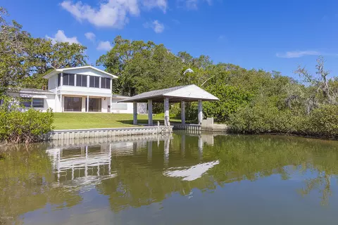176 E Cory Dr, Edgewater, FL 32141 photo 1