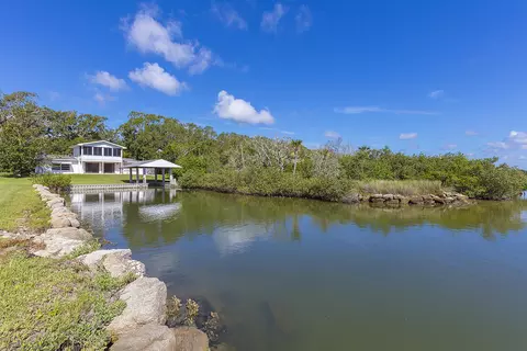 176 E Cory Dr, Edgewater, FL 32141 photo 5
